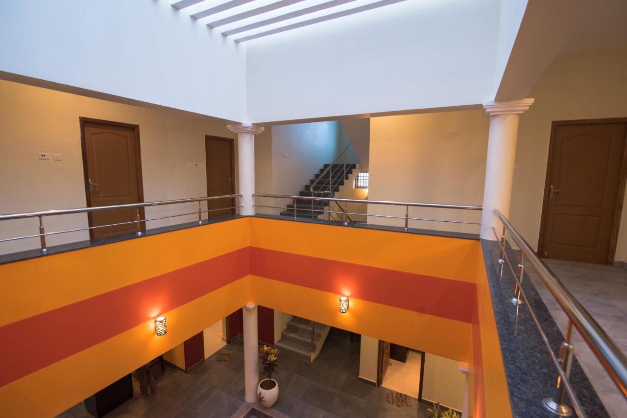 Saffron Vilva Hotel Puduccseri Kültér fotó